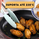 Kit Chef Elegance: 10 Utensílios de Cozinha em Silicone com cabo de Madeira e de BRINDE ganhe um Pegador de Salada e um Porta Utensílios MAIS um E-BOOK EXCLUSIVO com receitas fáceis e práticas para o seu dia a dia.